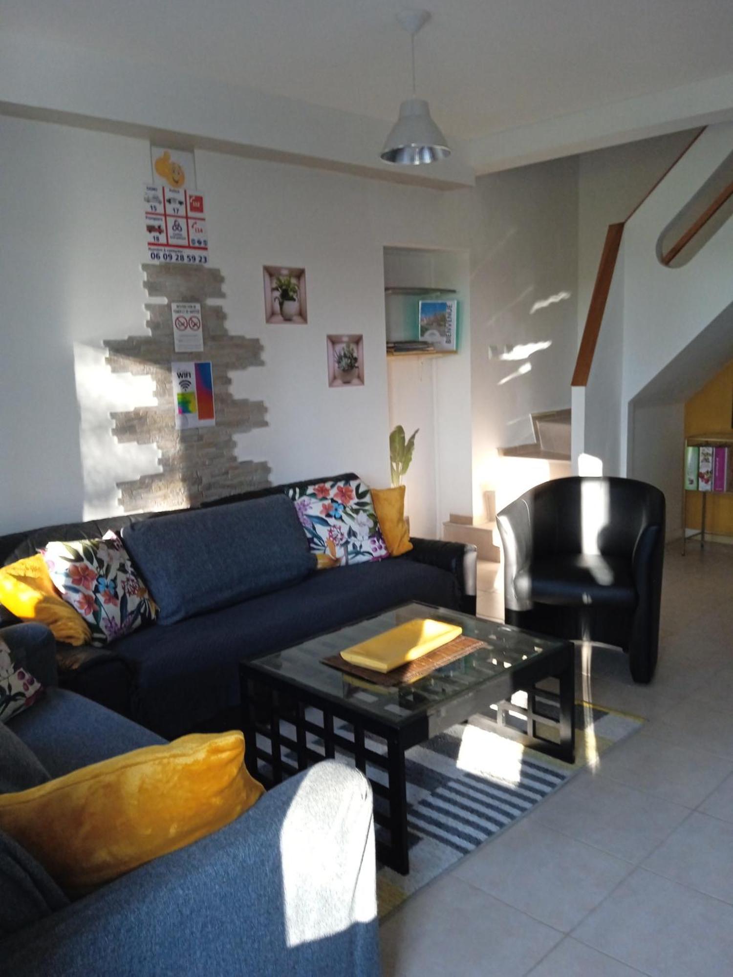 Maison De Vacances Sol & Piper Gombergean Rum bild